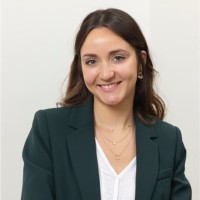 Emma Villard, avocate, témoigne de son expérience avec Camille Décode